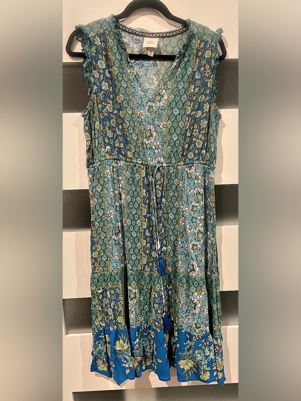 Knox Rose Floral Maxi Dress in Blue & Green Size XL Like New
